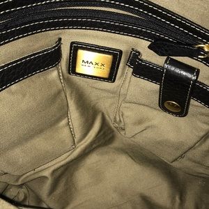 Black suede Maxx New York